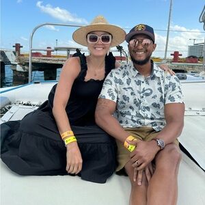 Meet your Posher, Mahogany